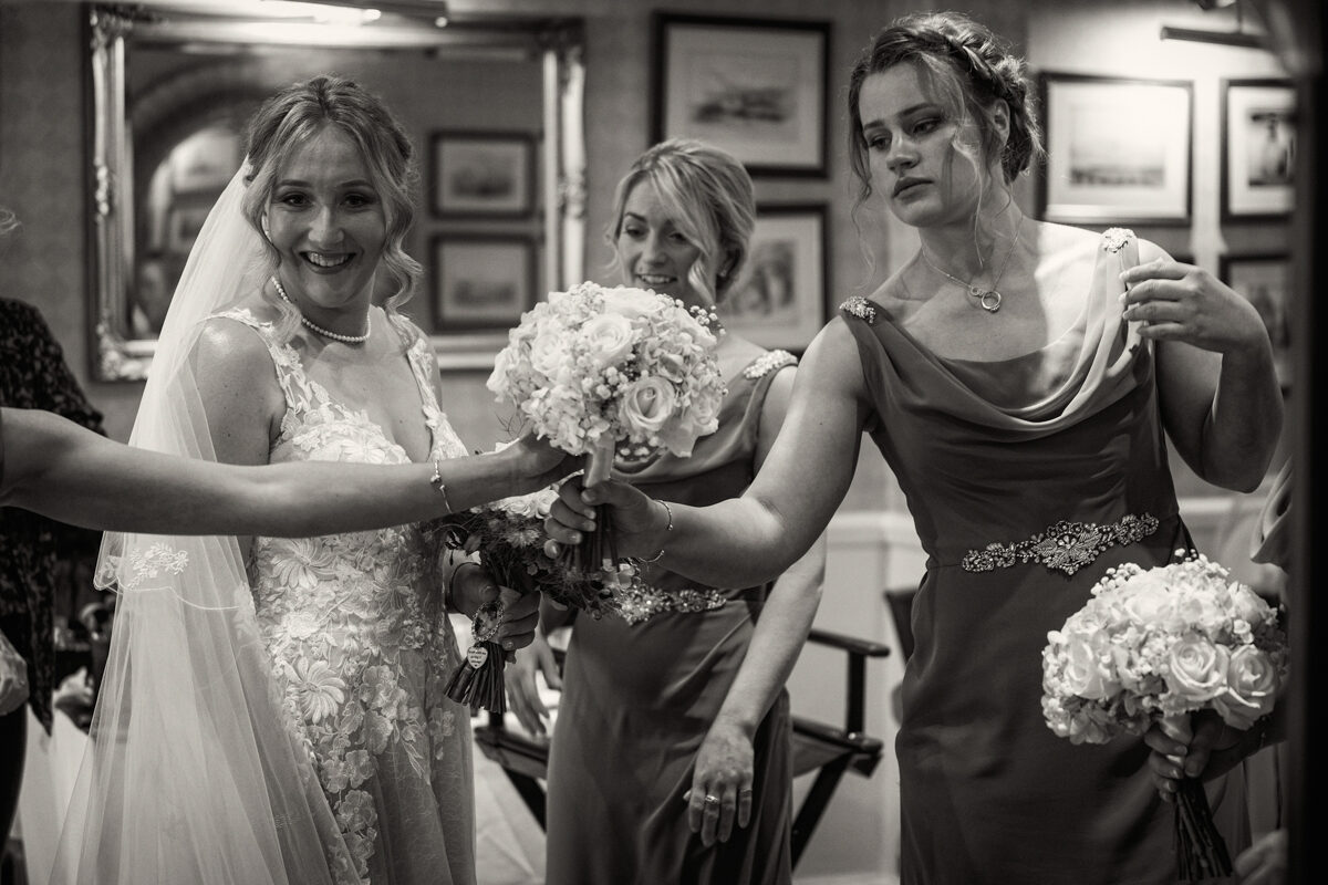 reportage wedding photographer