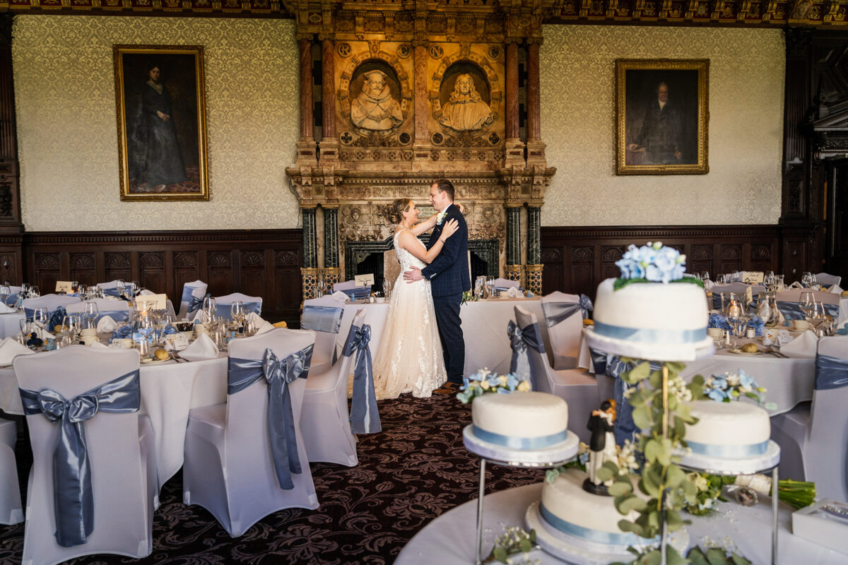 wedding cake Cheshire crewe hall wedding venue