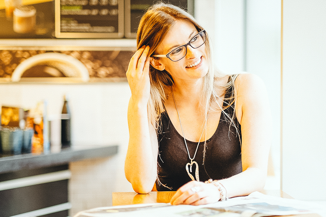 LIFESTYLE COMMERCIAL PORTRAIT
