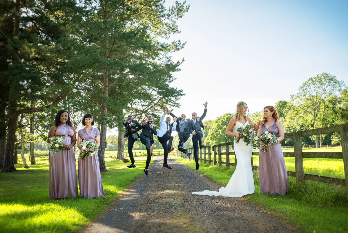 wedding photographer bridal party